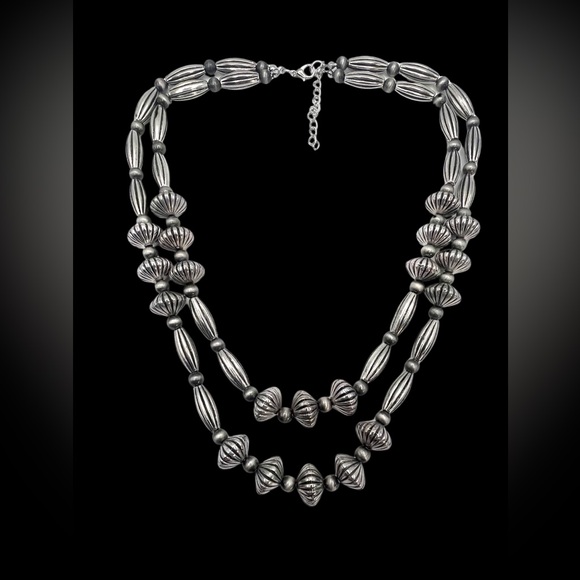Southwest Graduated Faux Navajo Pearl Multi Strand Silver Tone Beaded Necklace - Picture 1 of 7